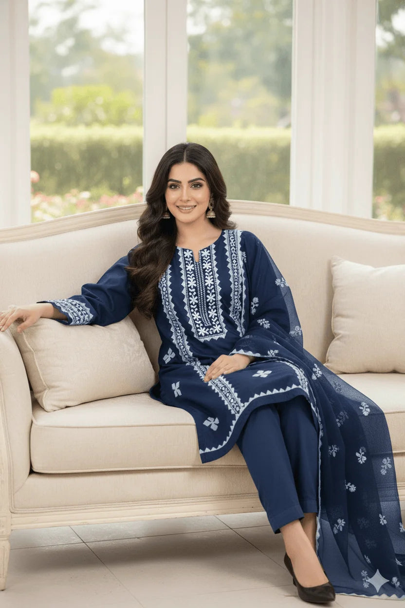 Zarrah Embroidered 3-Piece Suit – Unstitched